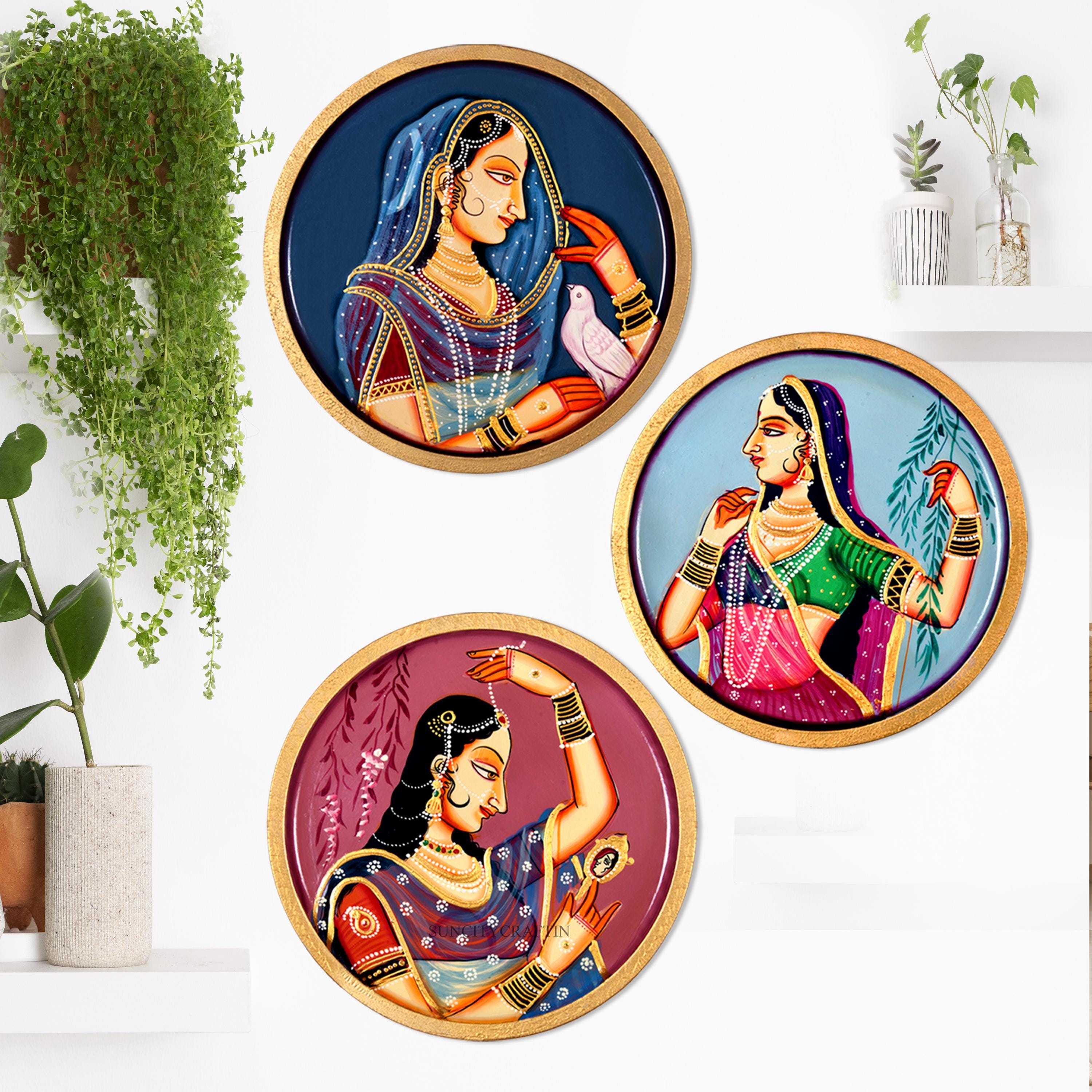 手描きのピチワイ木製壁プレート、インド王女バニタニアート、10インチ