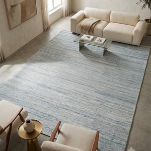 Tapis en laine noué à la main - Tapis minimaliste texturé bleu ciel, décoration scandinave