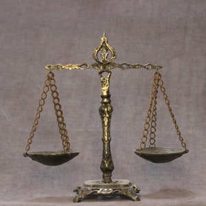Big scales of justice, justice scales statue, Office Decor, Lawyer Gift, Vintage Decor, Brass Casting, Table Decor, Office Gift
