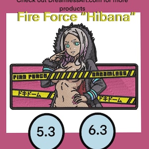Puede incluir: Parche bordado con un personaje femenino de anime con cabello rosado y una chaqueta negra. El personaje está de pie frente a una barrera amarilla y negra con el texto "Fire Force" y "Dreamless" en ella. El parche mide 13,5 cm por 16 cm.