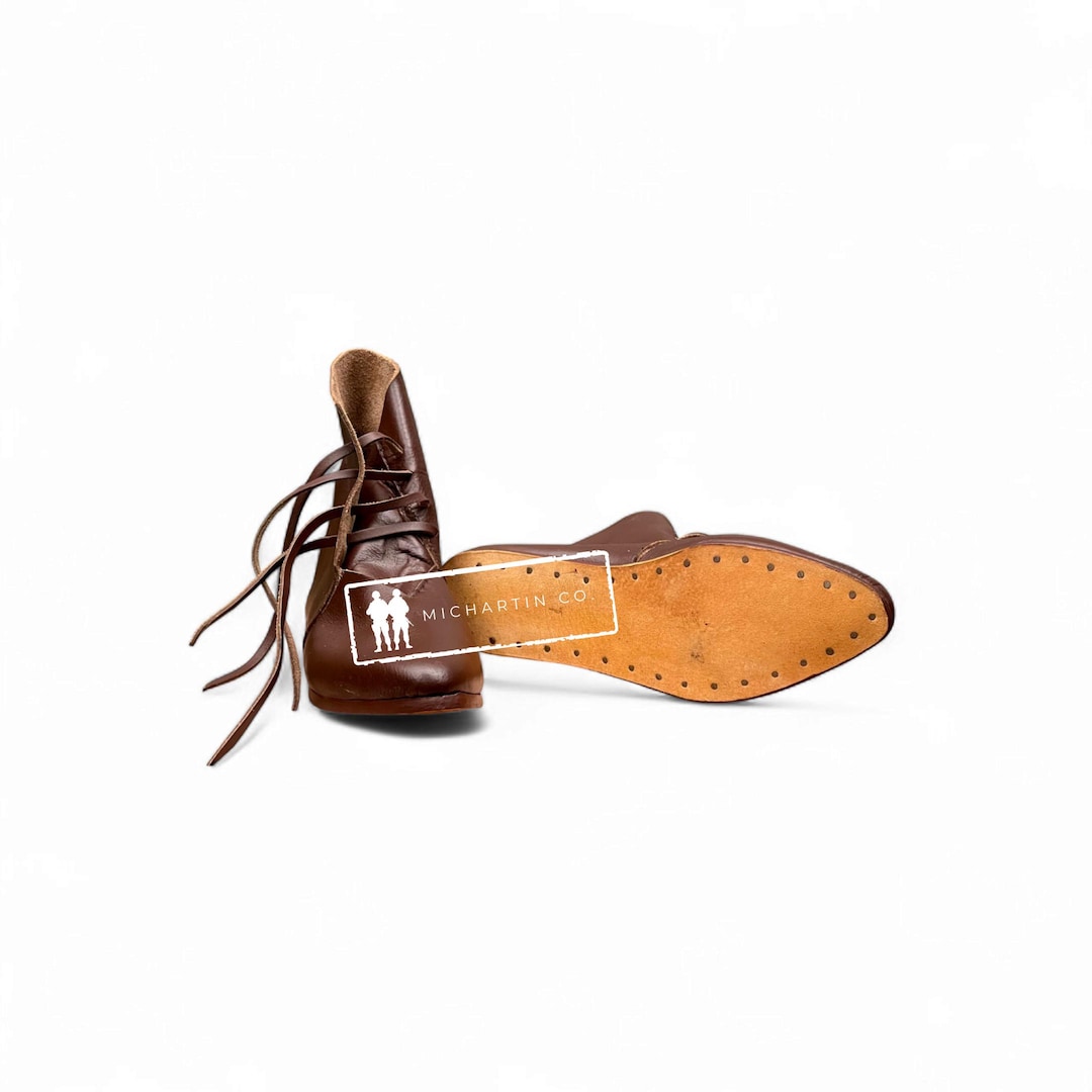 Botines medievales de piel marrón hechos a mano: disfraz de feria
