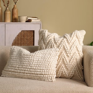 Popcorn Wool Pillow Cover | 12x20 and 20x20 Boho Cushion | Ivory Zigzag Textured Throw Pillow | Handwoven Decorative Accent for Sofa or Bed