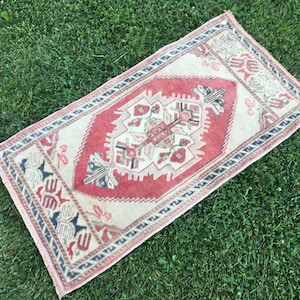 Vintage Turkish Oushak Rug: Handmade Wool Entryway Runner (1’9 x 3’6 ft)