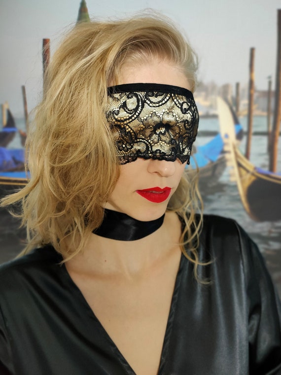 Lace Beaded Blindfold, Costumes & Accessories