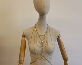 Gold body chain, chest chain jewelry, natural pearl body chain jewelry, body chain necklace body chain