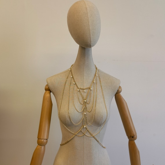 Gold body chain jewelry outlet