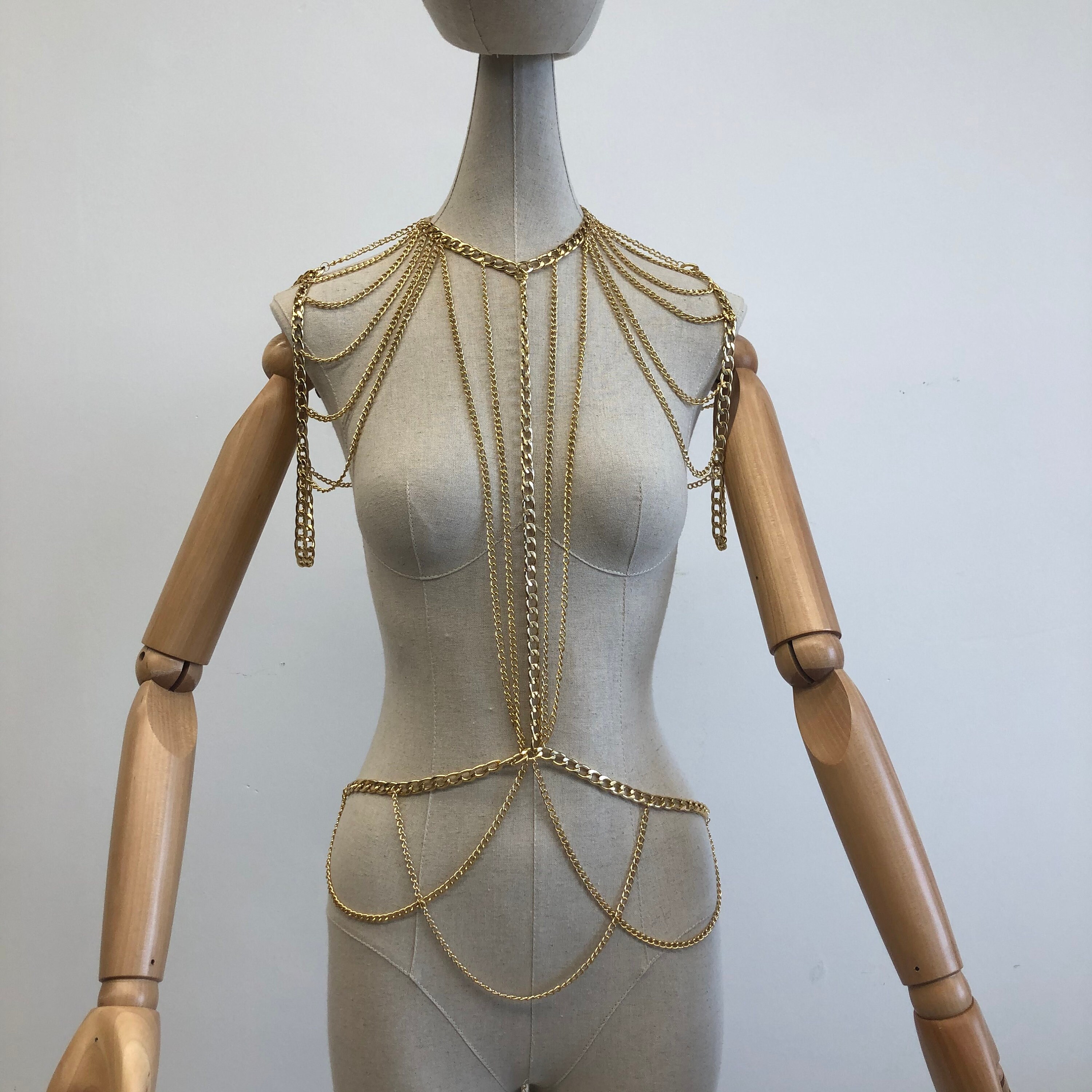 Bondage Body Chain – Seeress Silver