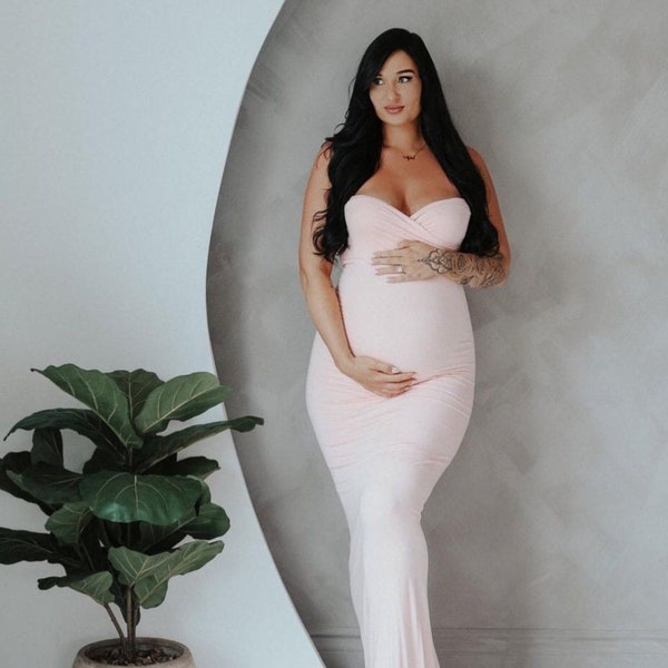 Strapless In-Studio Maternity Gown with Mini Train