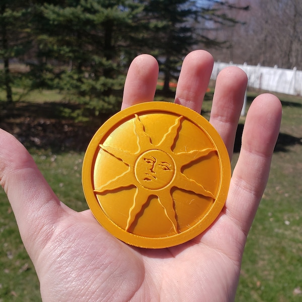 3D Printed Dark Souls Sunlight Medal