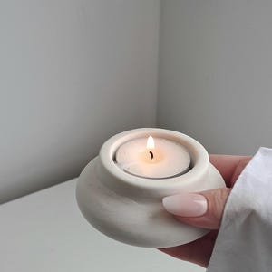 Minimalist candle holder I Handmade craft decoration - Candle pot I Candle holder