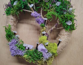 Tree wreath with mushrooms