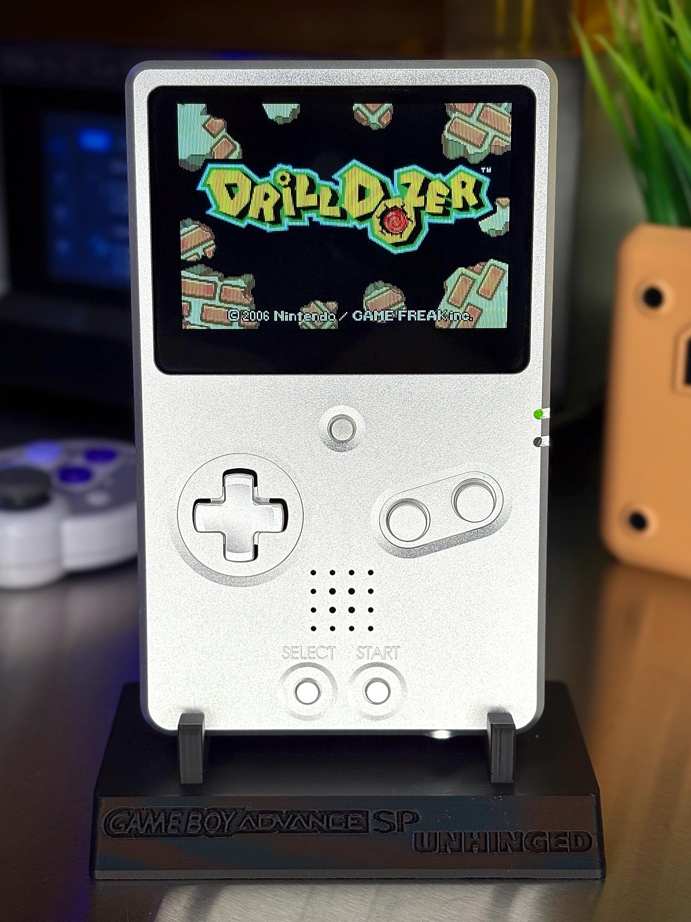 ゲームボーイアドバンスSP boxy pixel Game Boy Advance SP Unhinged Aluminum Machined Shell