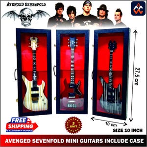 Mini-Gitarren-Replik eine berühmte Band der Welt mit AVENGED SEVENFOLD Tribute Merchandise