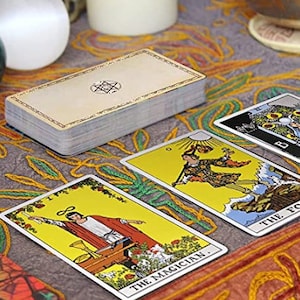 Tarot cards tarot Deck. The tarot cards gift set , 78 Cards with book