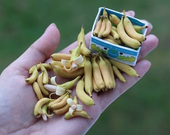 Miniature fruit for doll, Dollhouse miniatures, 1:6 scale banana, Miniature food, Realistic fake fruit, doll accessories