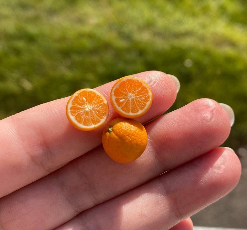 Miniature oranges, Dollhouse food, Food for dollhouse, Mini food, Doll food, Miniature fruits and vegetables, Miniatures, Mini oranges image 2