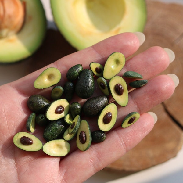 Miniature avocados, Miniature food, Food for dollhouse, Dollhouse food, Miniatures, Miniature veggies and fruits, Mini avocado