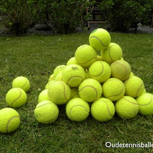 48 balles de tennis usagées