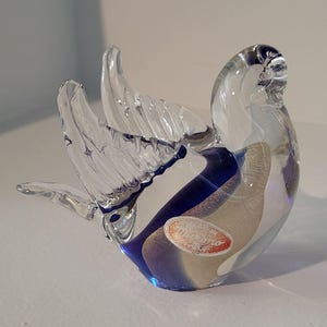 Murano Style Hand Blown Glass Bird Paper Weight Figurine Blue Gold leaf inside Italian Italy Art Glass