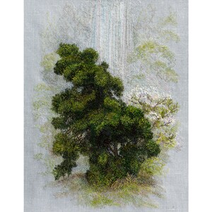 Image de broderie de style réaliste, arbre à broder, cascade dans la forêt, objet d'art de collection image 2