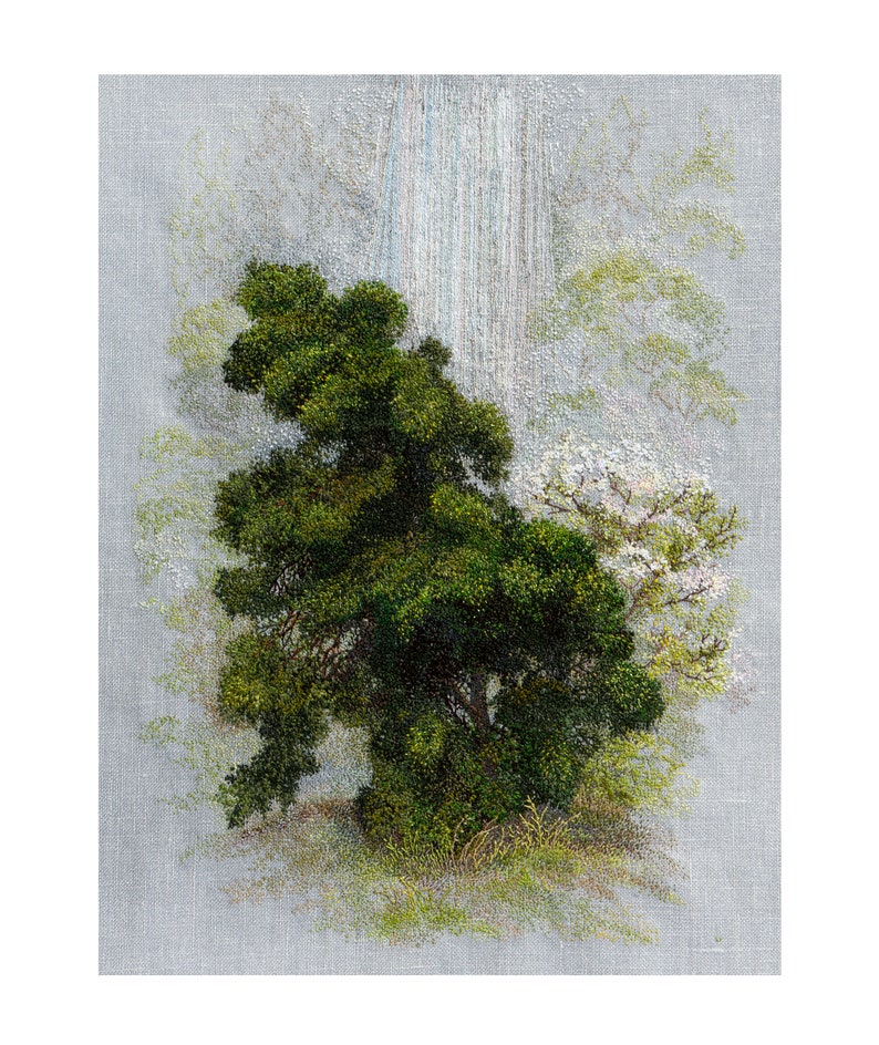 Image de broderie de style réaliste, arbre à broder, cascade dans la forêt, objet d'art de collection image 2