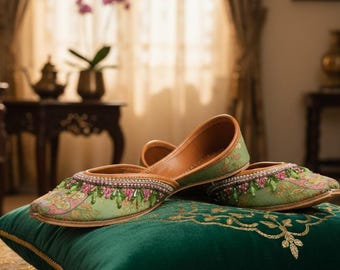 Grüne Khussa Schuhe bestickte Blumen | Pakistanische indische Braut Hochzeit Mehndi Juttis handgemachte traditionelle Größe 6-9