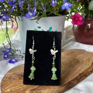 Boho birds and tulips