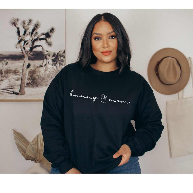 Bunny Mom Sweatshirt, Bunny Mama Gift, Rabbit Lover Gifts, Bunny Parent Shirt, Bunny Lover Shirt, Bunny Mom Gift, Bunny Shirt, Rabbit Shirt 画像 4