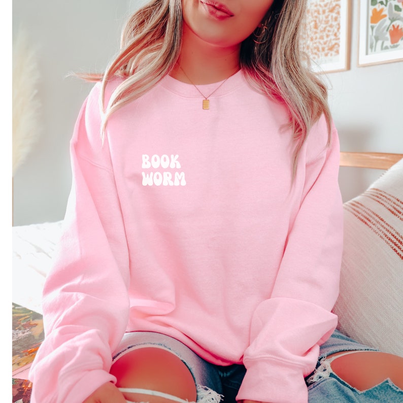 Bookworm Sweatshirt, Retro Book Lover Shirt for Her, Women's Book Nerd Sweater, Book Club Shirt, Reading Shirt, Bookish Gift for Reader image 5
