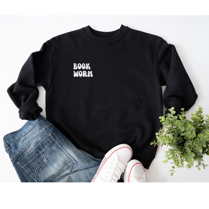 Bookworm Sweatshirt, Retro Book Lover Shirt for Her, Women's Book Nerd Sweater, Book Club Shirt, Reading Shirt, Bookish Gift for Reader image 6