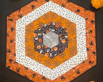 Halloween Web Table Topper 6 - Quilted