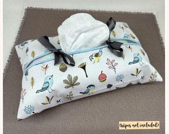 Handmade Wet Wipes Cover, Cute Birds Design, New Baby, Parent, Dog Owner gift. Baby shower gift, nursery accessory, Pretty Home gift