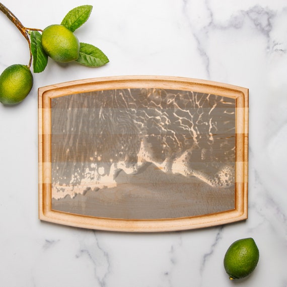 Beach Charcuterie Board and Ocean Wooden Cutting Board, Coastal Serving Tray, Rustic Kitchen Accessory, Ideal Gift for Foodies and Hosts