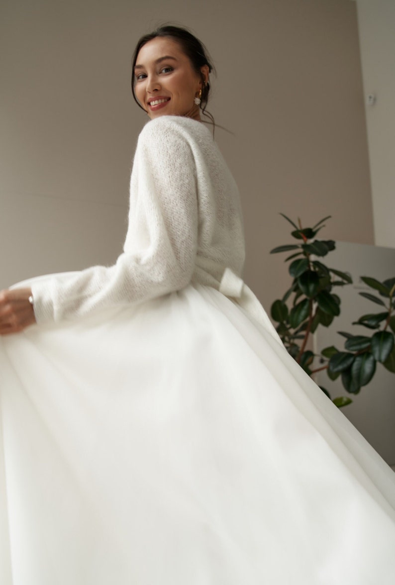 Bridal cardigan, knit jacket for wedding, bridal coat, modern bridal top, knit ivory shrung, Bridal wrap, wool ivory sweater, white pullover image 5