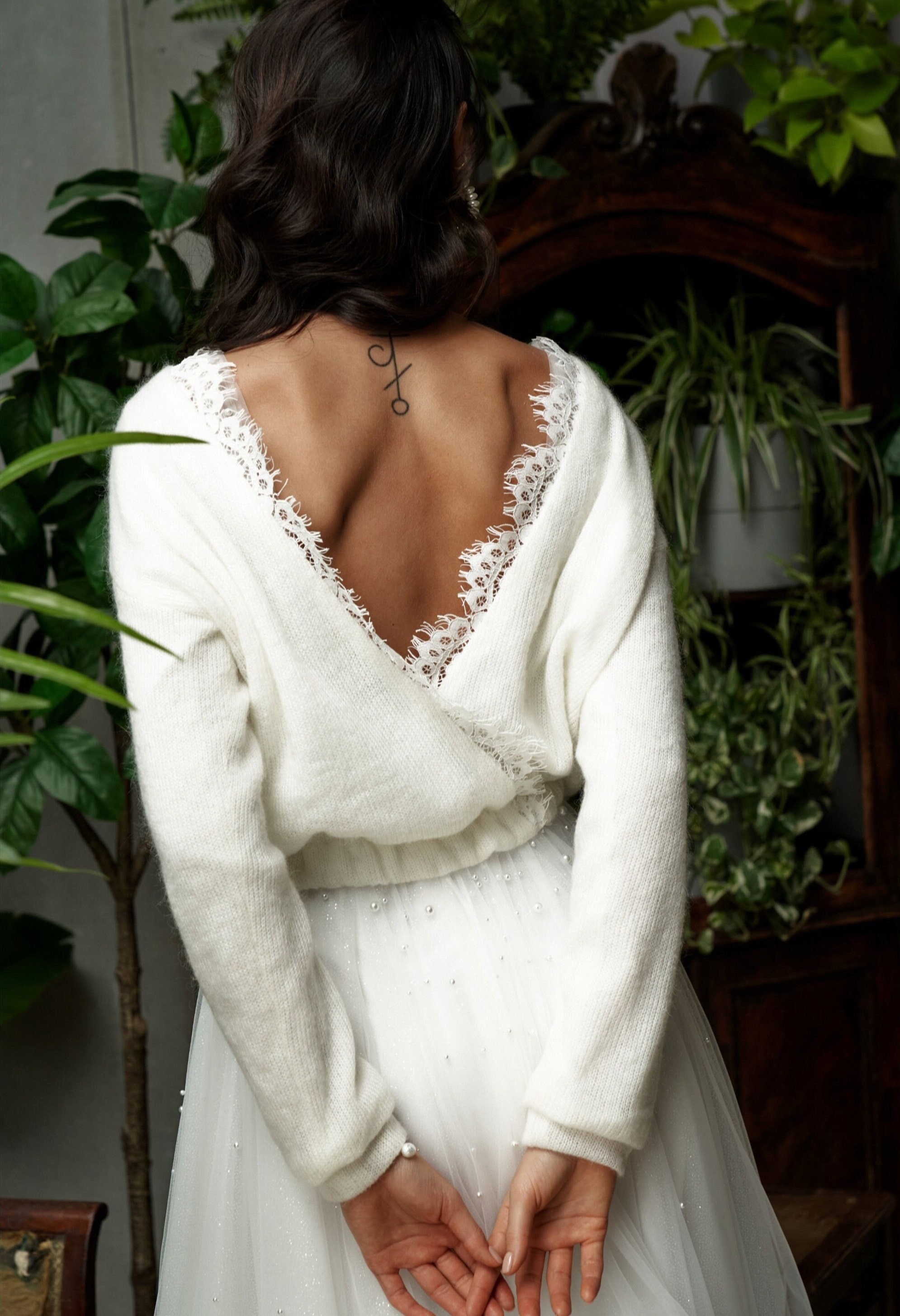 Bride & Bridesmaids Lace Bridal Sweater: Bridal Jacket for White and Ivory  Dresses  Lace and Knit Warmth / Wedding Boho Crop Wrap Cardigan - Etsy
