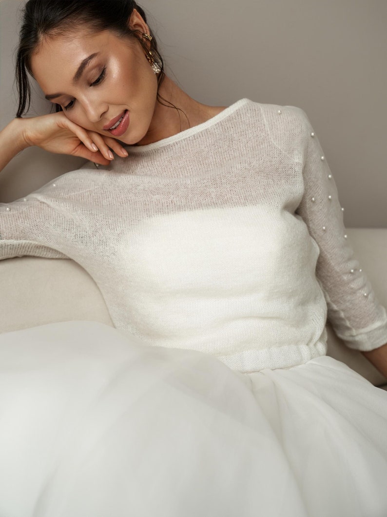 wedding dress topper,
bridal bolero,
wedding shrug,
dinner party cover,
wedding top,
wedding dress sleeves,
sweater dress ,
wedding shawl,
wrap shawl wedding,