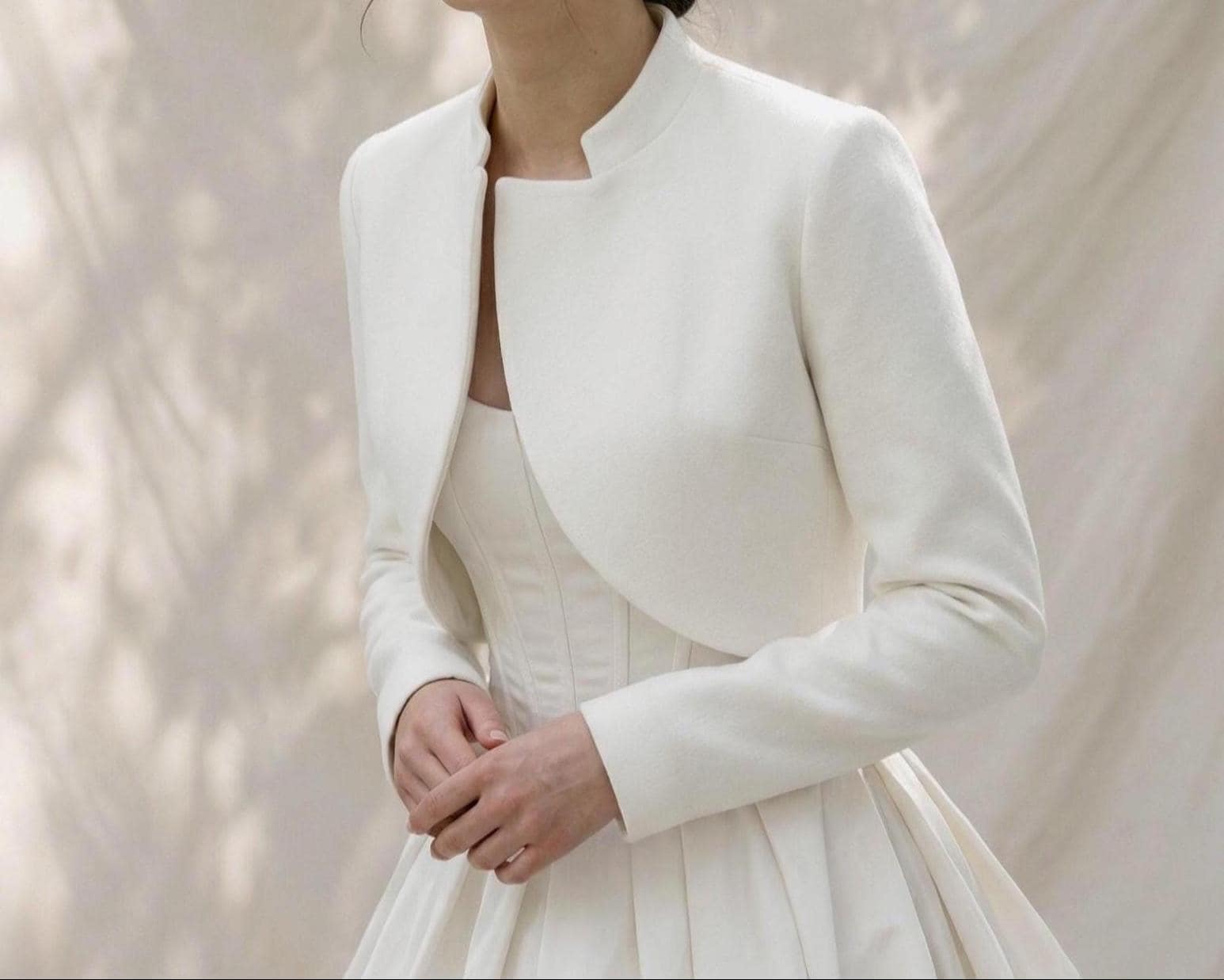 bolero jackets for formal dresses White Wedding Dress Topper Bride Wrap Jacket Cape Winter Bridal Size:(UK 14) (US 10) (EU 42) (L) Contemporary Blue Satin V Neck Sleeve Length XS