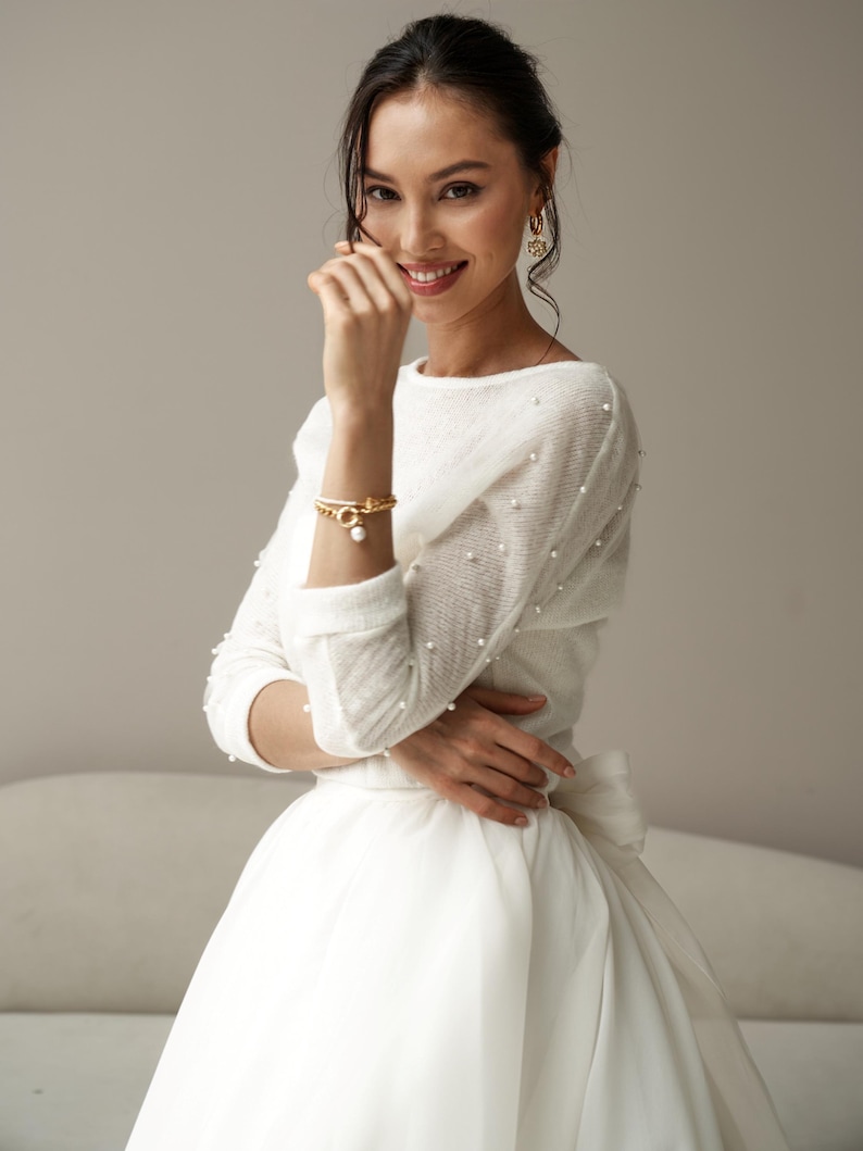 wedding dress topper,
bridal bolero,
wedding shrug,
dinner party cover,
wedding top,
wedding dress sleeves,
sweater dress ,
wedding shawl,
wrap shawl wedding,