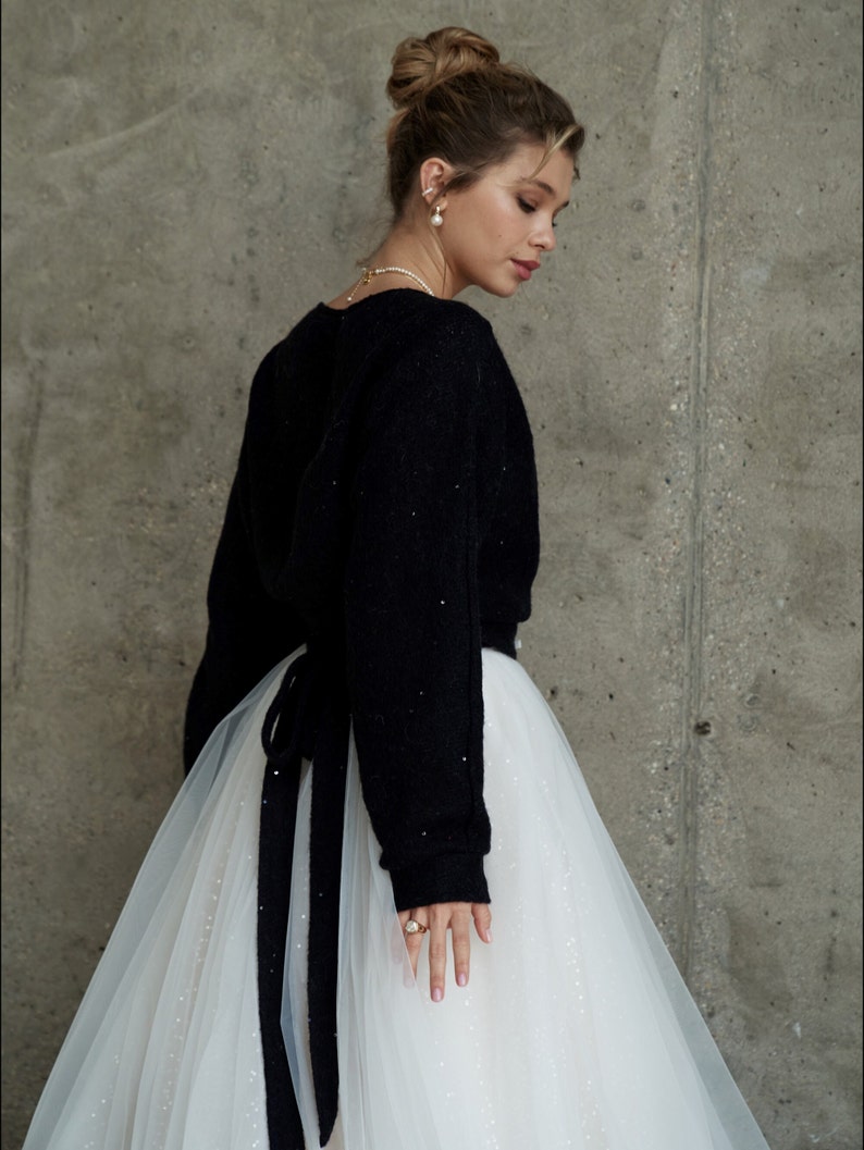 Elegant Cropped Knitted Warm Wedding Evening Cardigan: Bridal Wool Shrug and Shoulder Wrap. The Ultimate Bridesmaids Cover & Dressy Jacket Black