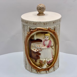 1978 Vintage Sears Roebuck and Company Canister. Made in Japan 8.5