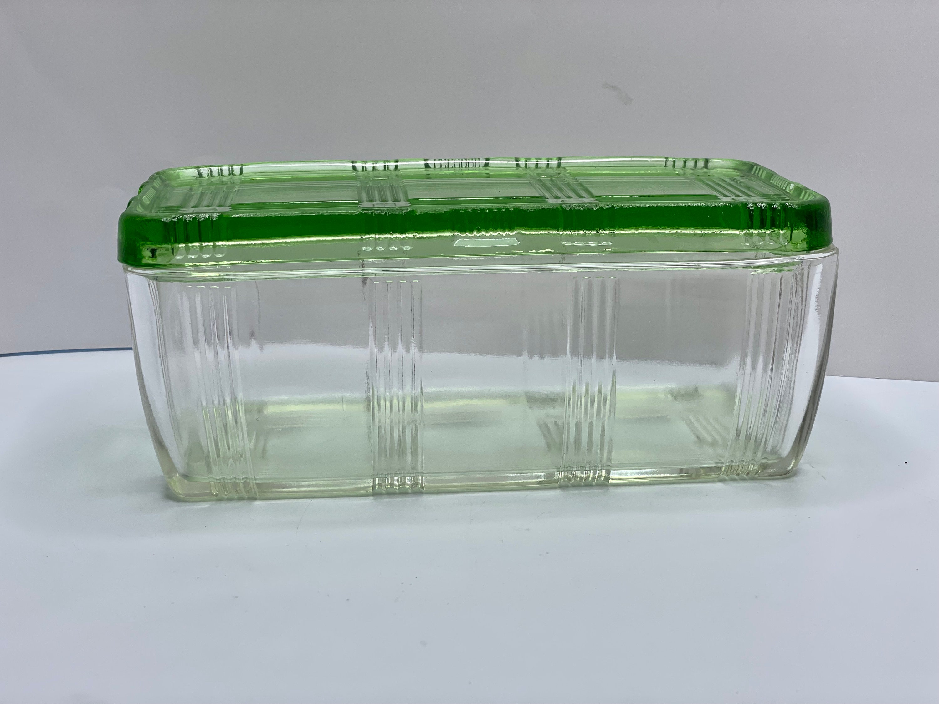 Green Depression Uranium Vaseline Lid and Clear Glass Refrigerator Dish. RARE 1930's.