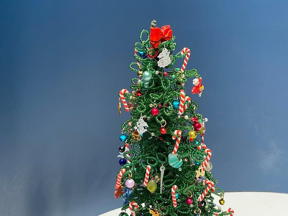 Westrim Beaded Christmas Tree on a Wooden Base W/ a Red Felt Tree