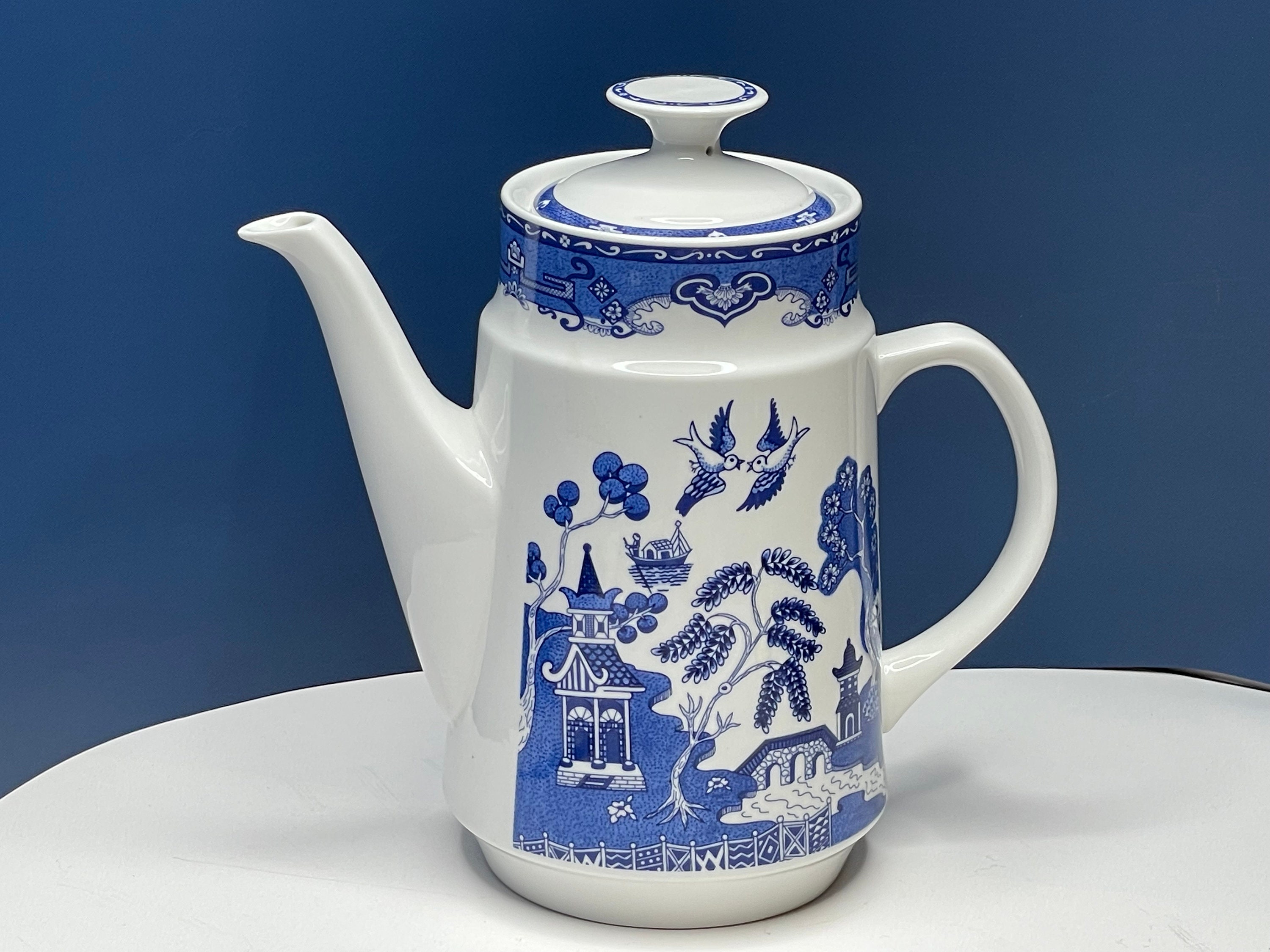アウガルテン　Willow AMERICAN ATELIER Blue China Willow Pattern Stone Ware