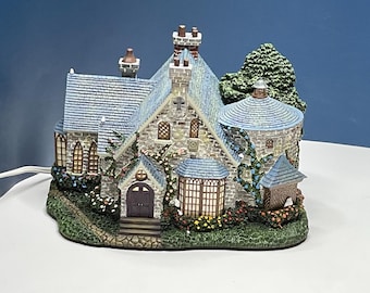 Pre-owned Thomas Kinkade's Hawthorne Village Authentic Lamplight Manor.
