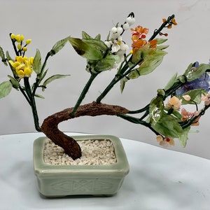 1960&#39;s Hand Carved Chinese Jade Agate Stone Glass Bonsai Multicolor Mineral Tree