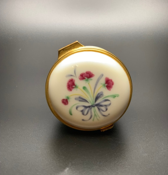 Lenox Small Porcelain Jewelry Trinket Box with Go… - image 3