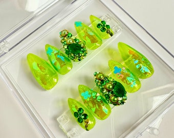 Green Aurora St Patrick's Day Nails, Almond Nails, Green Press on Nails, Fake Nails Set, Press on Nails UK, False Nails UK, Fake Nails UK