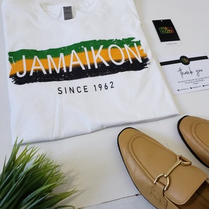 Jamaica Flag Colors T-Shirt: Vintage Jamaican Icon Design