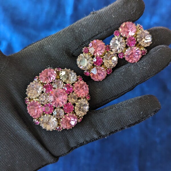 Vintage Pink Rhinestone Weiss  Demi Parure