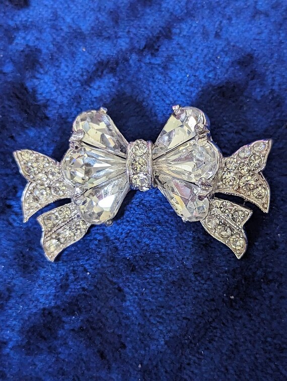 Vintage Eisenberg Rhinestone Bow Brooch